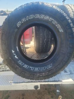 BRIDGESTONE DUELER A/T Tires