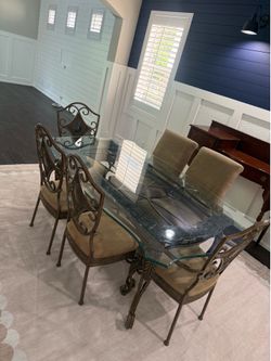 Dining room set