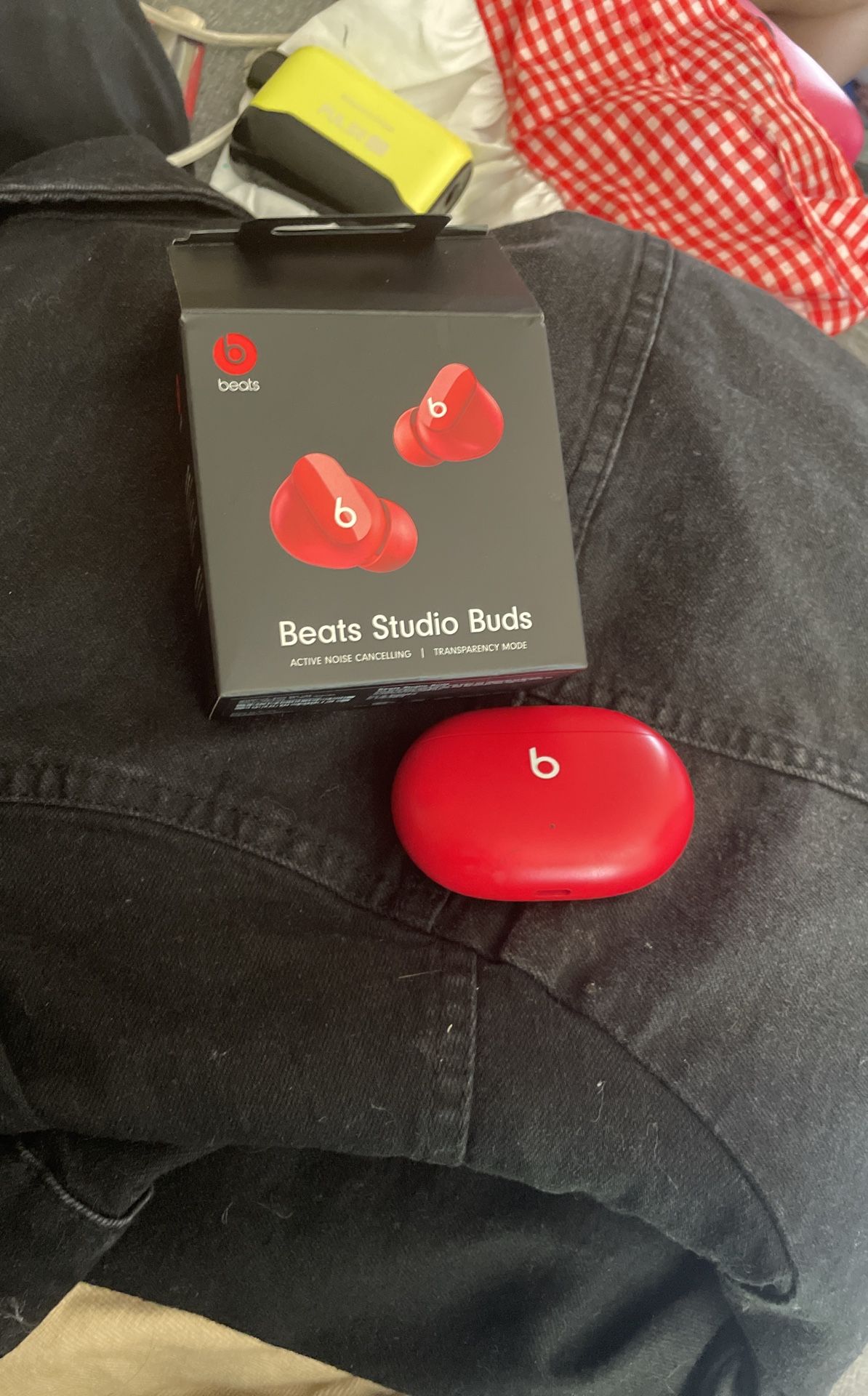 Beats Studio Buds