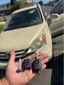 Car keys and remotes