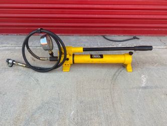 hydraulic hand pump