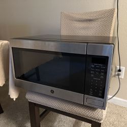 GE Microwave 1150 Watts