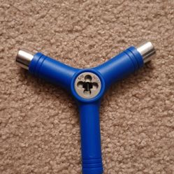 Skateboard Y-tool $15