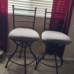 2 SWIVEL Bar Stools