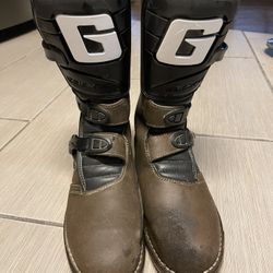 GAERNE Motorycle Boots Sz 10. GREAT Condition!