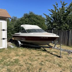 1996 17ft Maxum Boat