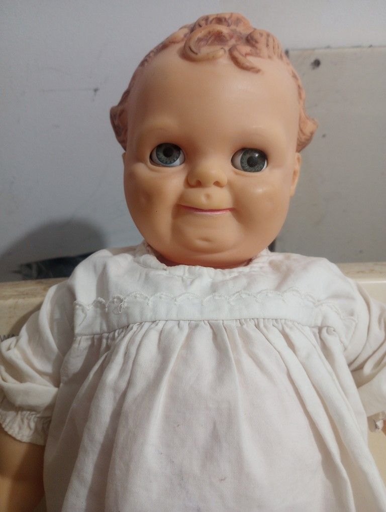 Old Vintage Doll 1964
