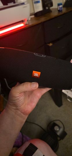 Jbl charge 4