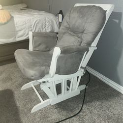 Gray Rocking Chair 