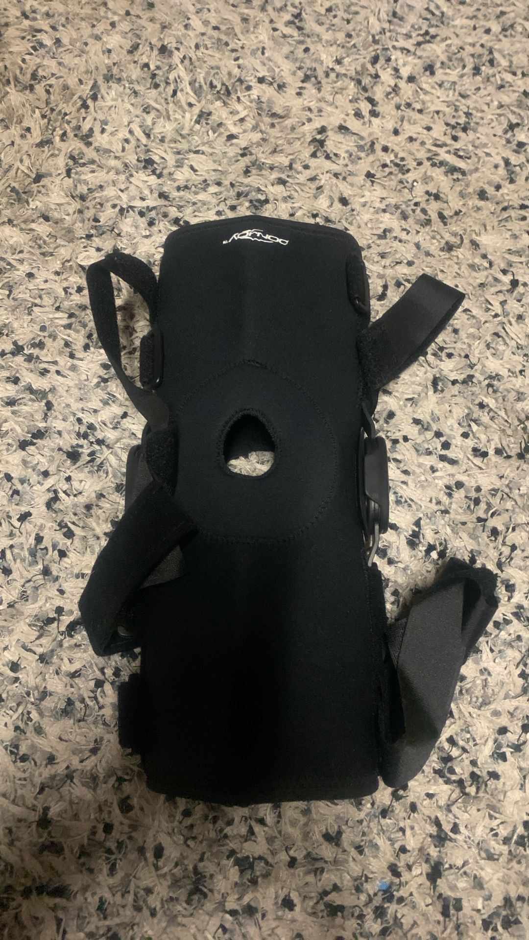 DonJoy Knee Sports Brace