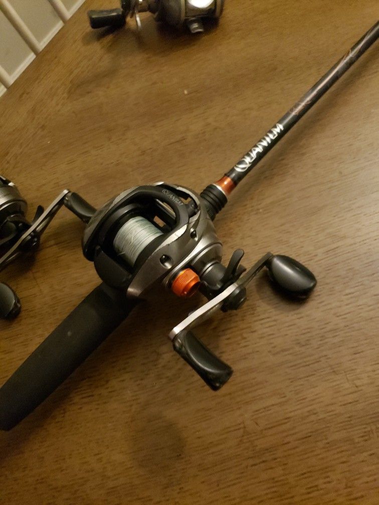Quantum Baitcaster