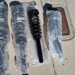 2005 ACURA TL/HONDA ACCORD  FRONT &  REAR SHOCKS AND STRUTS FOR SALE.  