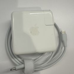 Apple 67W USB-C Power Adaptor