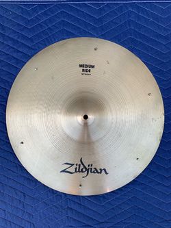 Zildjian A Series 18” Sizzle Medium Ride w/ factory rivets Drum Cymbal