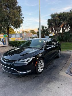 2016 Chrysler 200 Limited 4D
