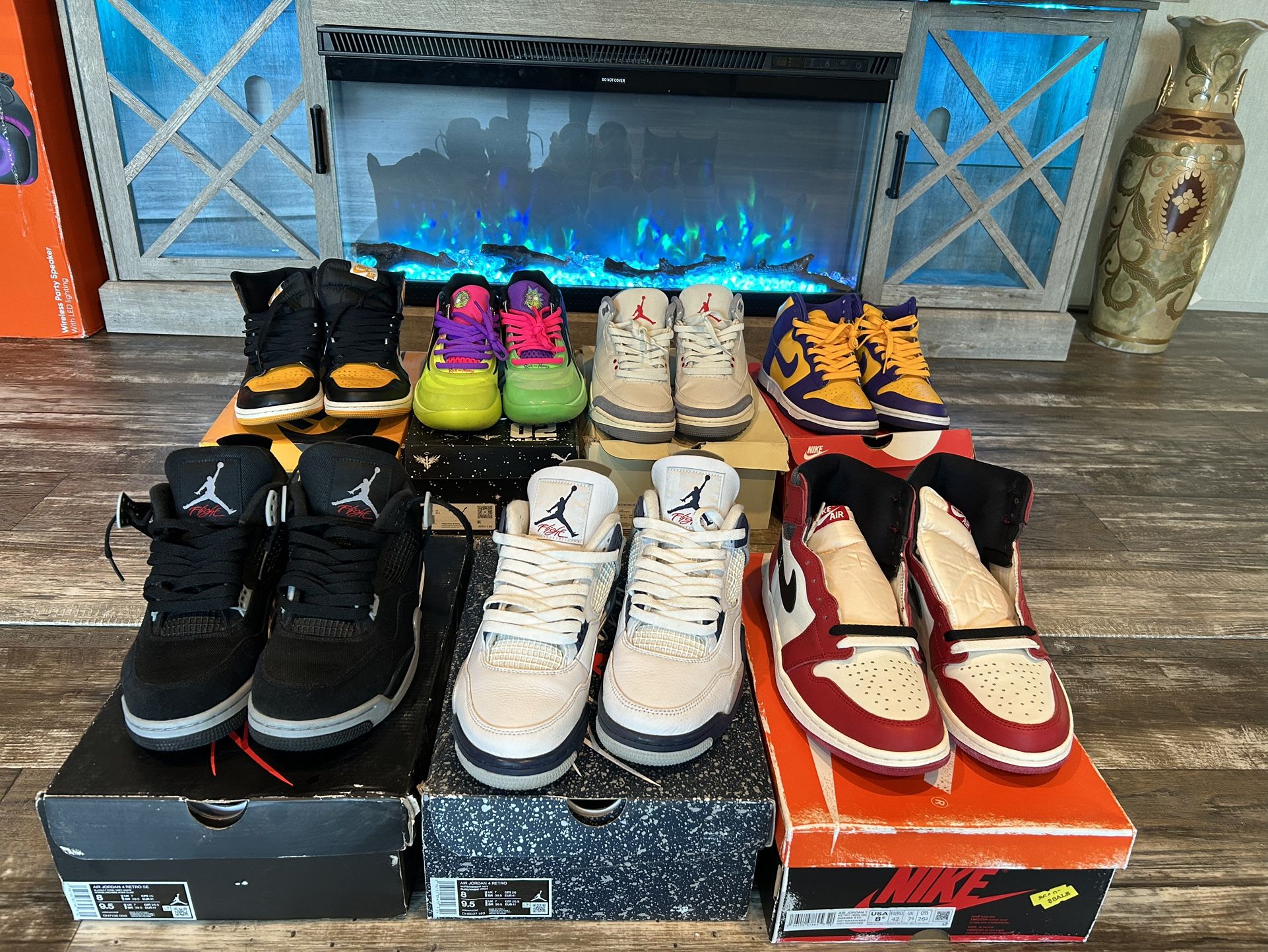 Retro Jordans & Nike Dunks