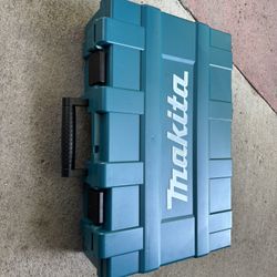 Makita 18v Framing Nailer Box 