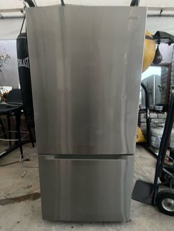Vissani Refrigerator