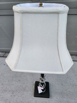 bell lamp
height: 28"
works good
$5