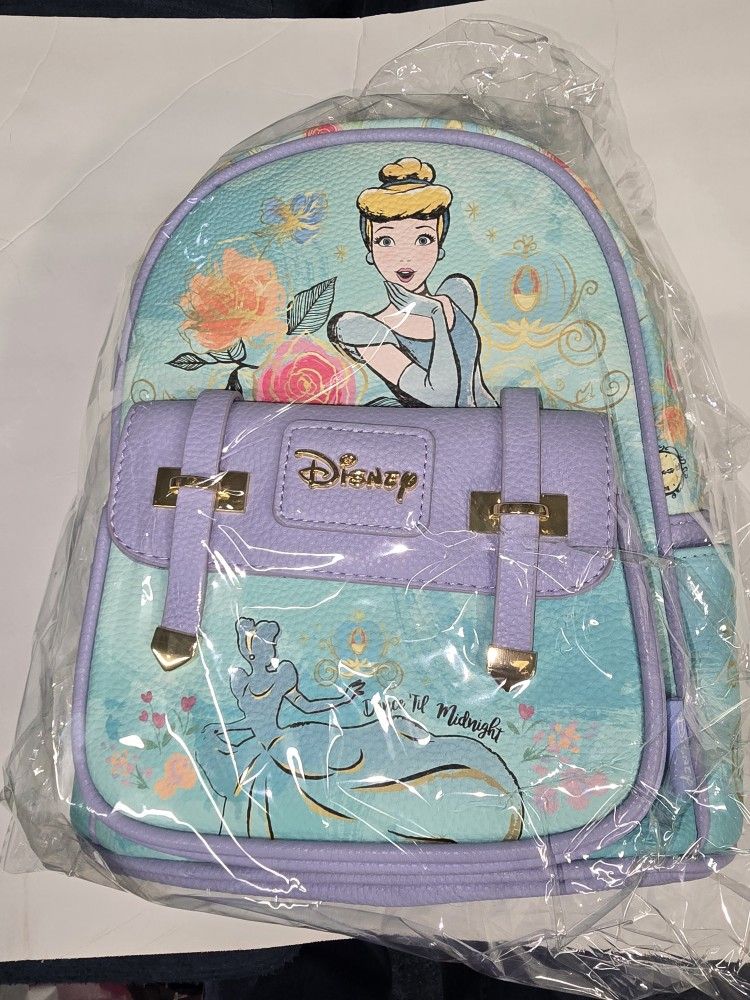 Wondapop Cinderella Dance Party Backpack 
