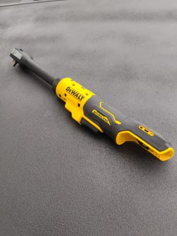 DeWalt 12 volt extreme subcompact 3/8 drive ratchet