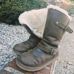 UGGs Kids Classic Boots Size 2