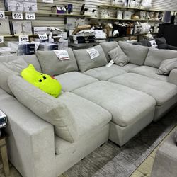 Lowell 6-Piece Modular Sectional
