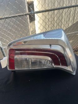 toyota prius 2012-2015 rear letf driverside taillight capa