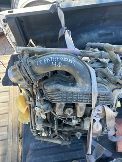 2010-2012 Nissan pathfinder 4.0 engine
