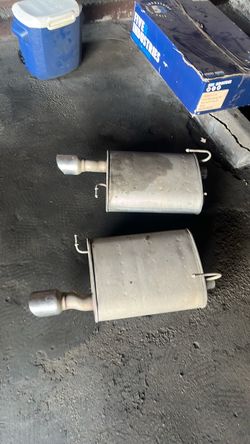 Mofles para un Ford Mustang, 2014, V6