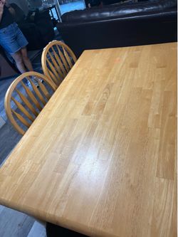 Kitchen table