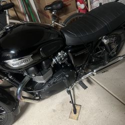 Motorcycle 