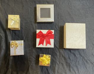 Gift Boxes 
