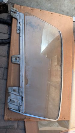 67-68 fastback LH window mustang left OEM good condition original driver side driver's