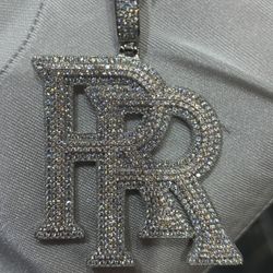 💎 Custom Double “R” Pendant with Rope Chain – 925 Silver, Solid Back, 10.99 Ctw Moissanite 💎
