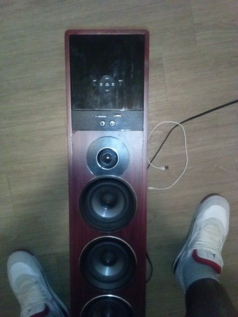 ROCKVILLE TM150 BLUETOOTH SPEAKER