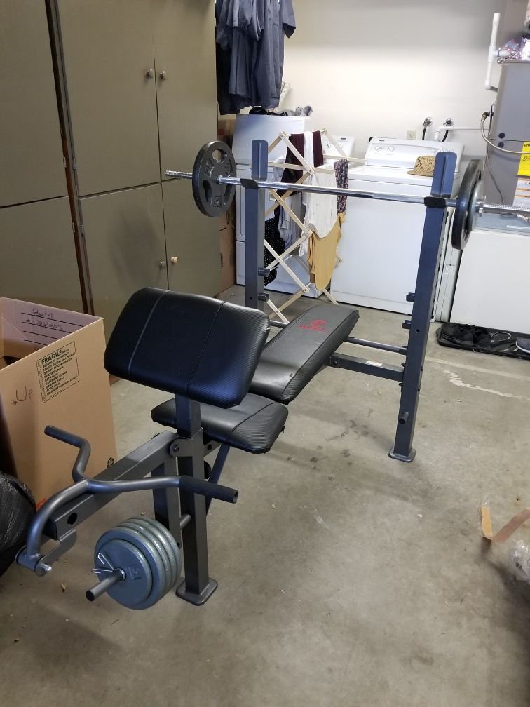Weight lifting bench and weights