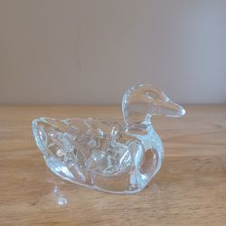 Vintage  L.E Smith Clear Glass Duck Ashtray 