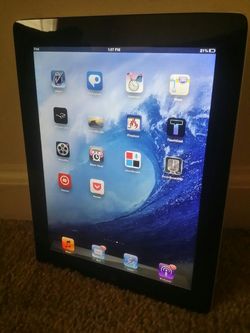Blk APPLE IPAD gen 3 64gb clean