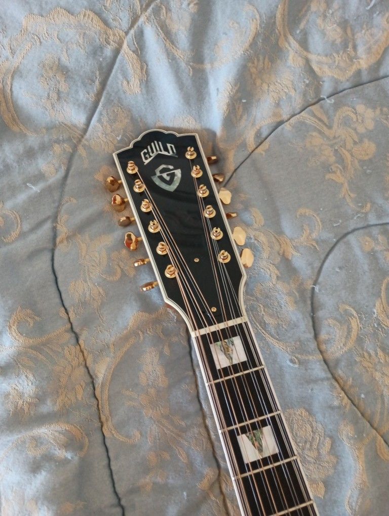 Guild F-412 12 String Acoustic Guitar