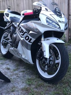 2007 Cbr1000rr Repsol