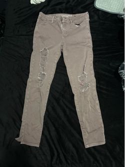 American Eagle Super Stretch Distressed Jeans – Women’s Size 10