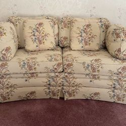 Highland House of Hickory Loveseat – Floral Upholstery – 66” W