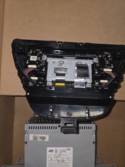 Hyundai Elantra 2013 Original Stareo/Radio