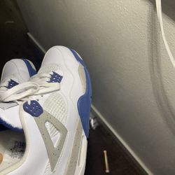 Jordan 4