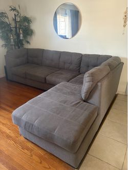 Sofa/living Room Chair for sale !