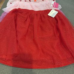 New Lot Of 3 Girls Valentines 💘 Skirts Size 10/12 All For $10!