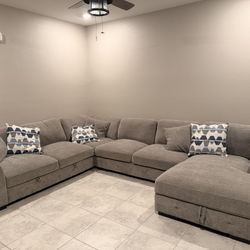 Newish Couch And Recliners 