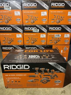 RIDGID 18V Cordless 8-Tool Combo Kit with 2.0 Ah Battery, 4.0 Ah Battery, Charger, and Tool Bag