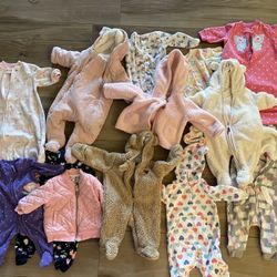 Newborn to 12 month baby girl clotheUsed- like new